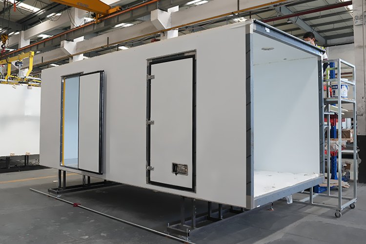 Cómo Elegir Camiones Refrigerados e Aislados